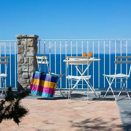 Estate4home - Sea Beauty Holiday home
